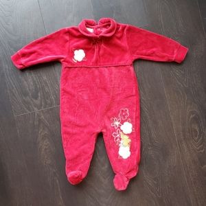 Classic Pooh - Winnie the Pooh Velvet Footie Size 9 Months